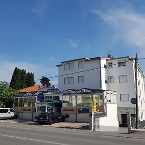 Varnica *** Kaštel Lukšić