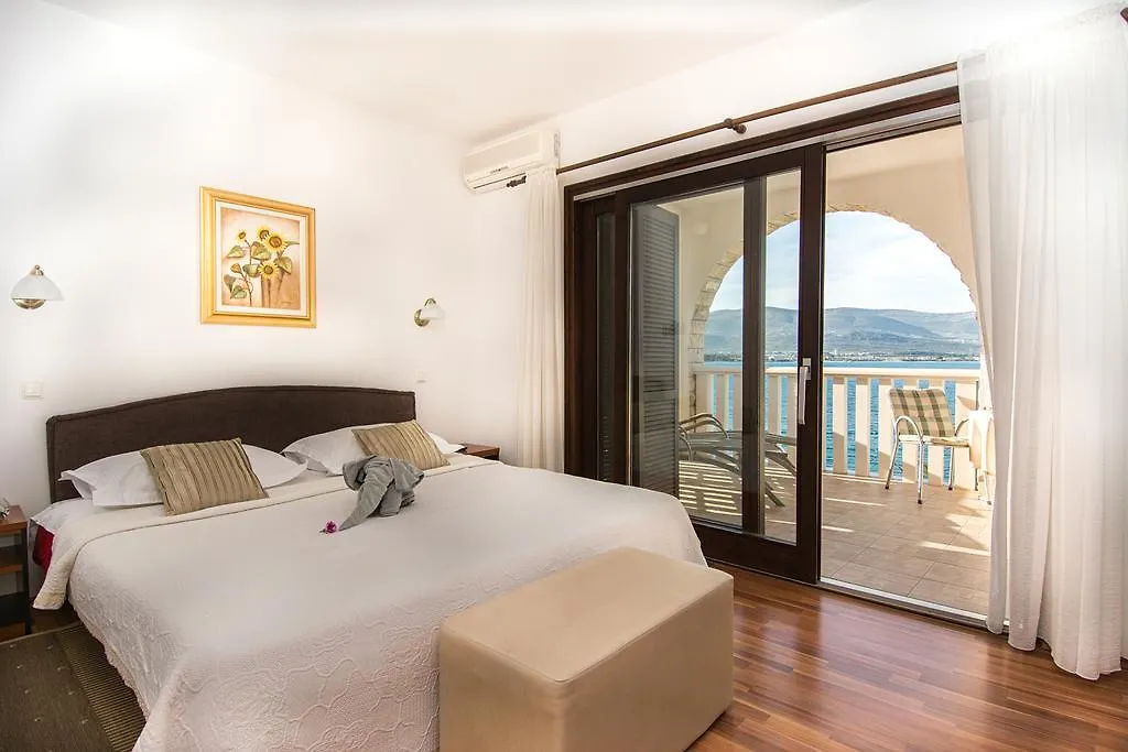 Hotel Vila Tina